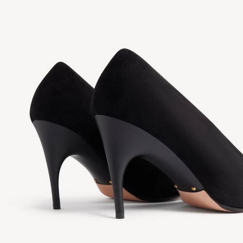 duchesse pump