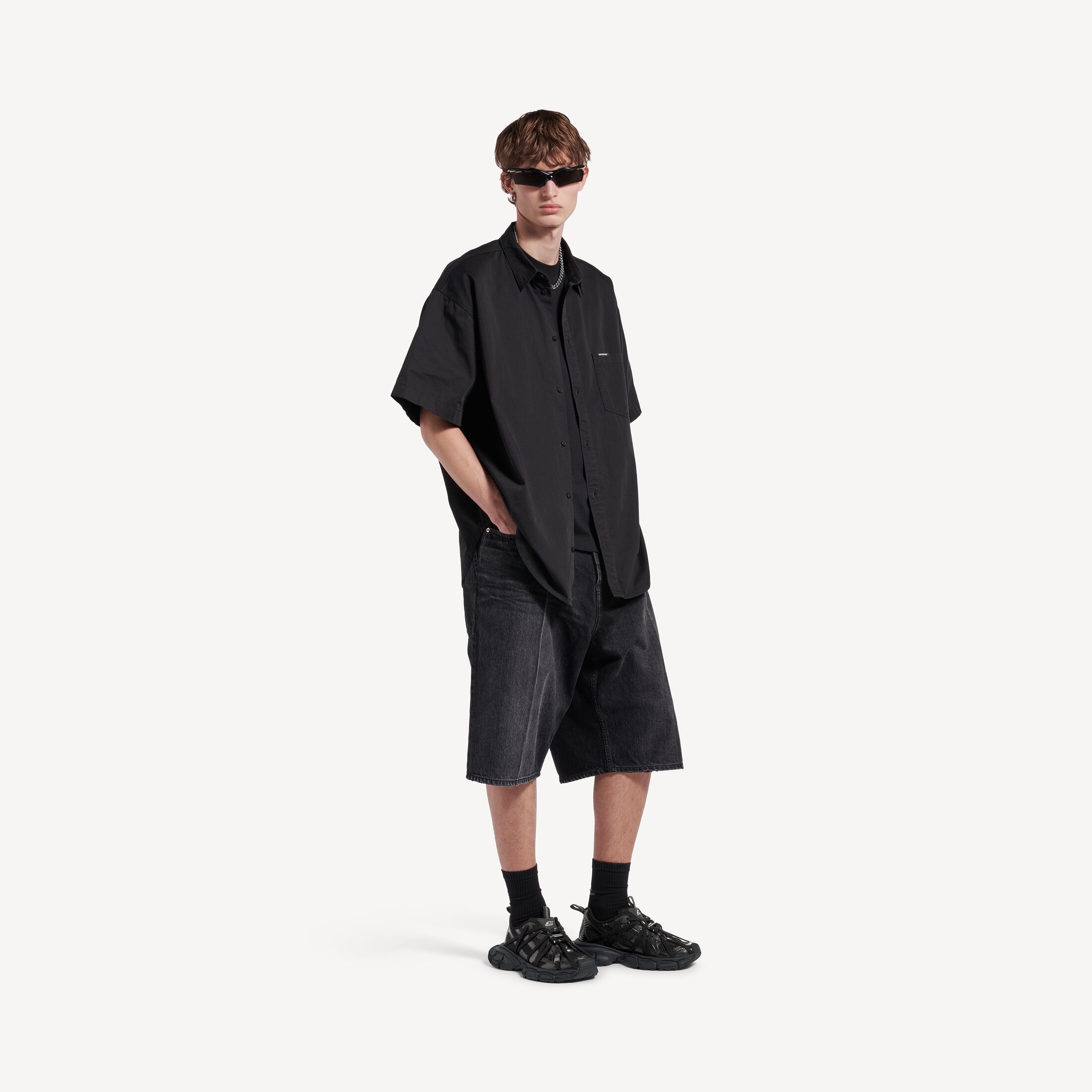 발렌시아가 남성 3XL 익스트림 레이스 B 스니커즈 블랙 825601W3XCH1000