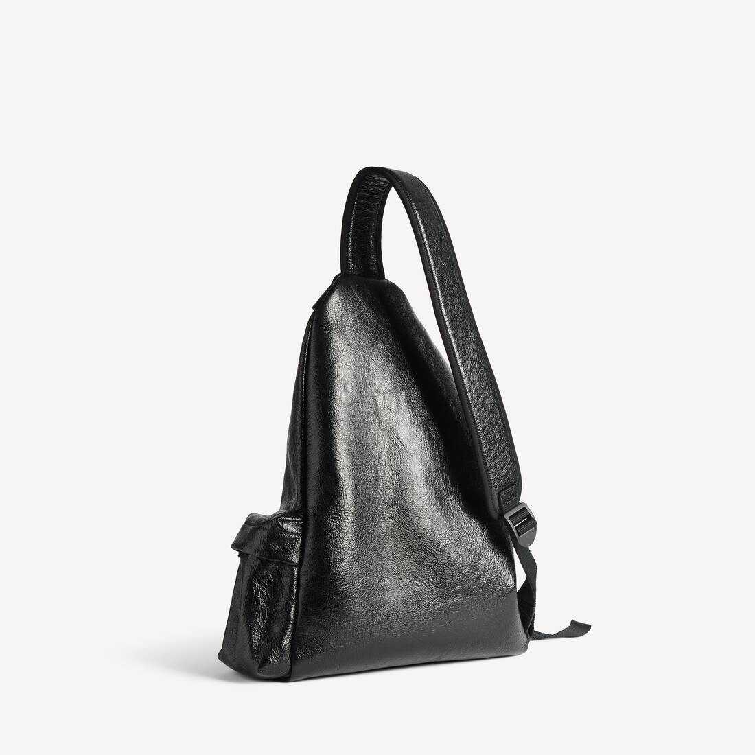 Men's Explorer Sling Backpack in Black | Balenciaga United States EN - Image 3