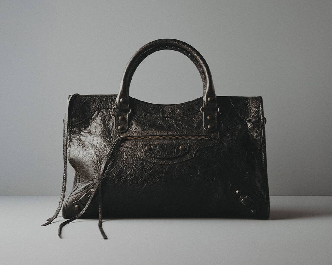 Gifts For Family Month -  | 발렌시아가 대한민국 KO