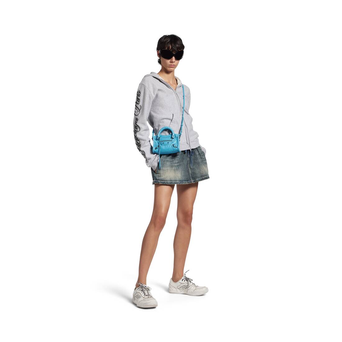 product.wcag.image.alt