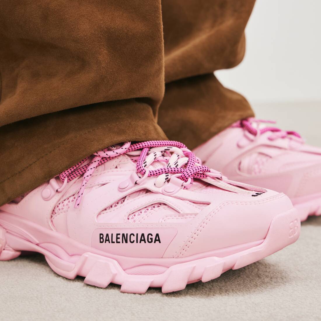 Zapatillas Con Cordones Track Trail para Mujer en Rosa | Balenciaga Espa&ntilde;a ES - Image 7