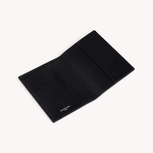 passport holder with rhinestones