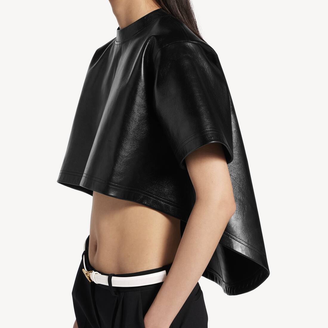 Women's Train Cropped T-shirt in Black | Balenciaga United States EN - Image 6