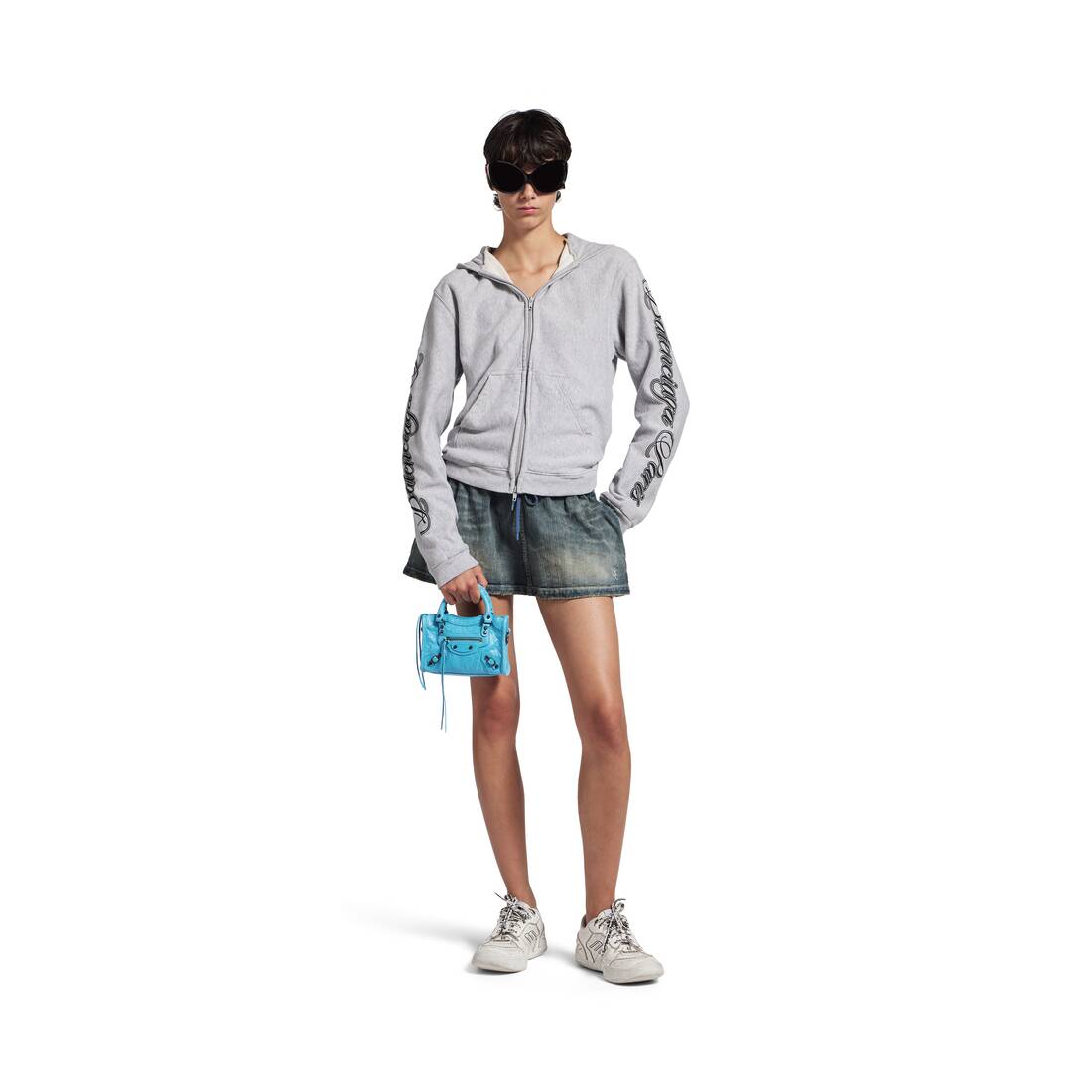 product.wcag.image.alt