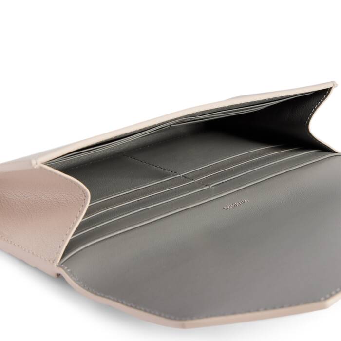 アーモンド の ウィメンズ Envelope ロングウォレット カードホルダー - ウィメンズ | Balenciaga 日本 JA - Image 3
