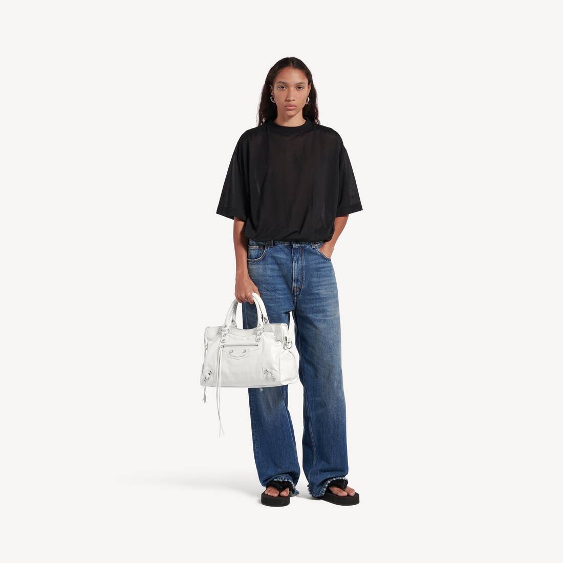Bolso Le City Mediano in Blanco &Oacute;ptico | Balenciaga Estados Unidos ES - Image 9