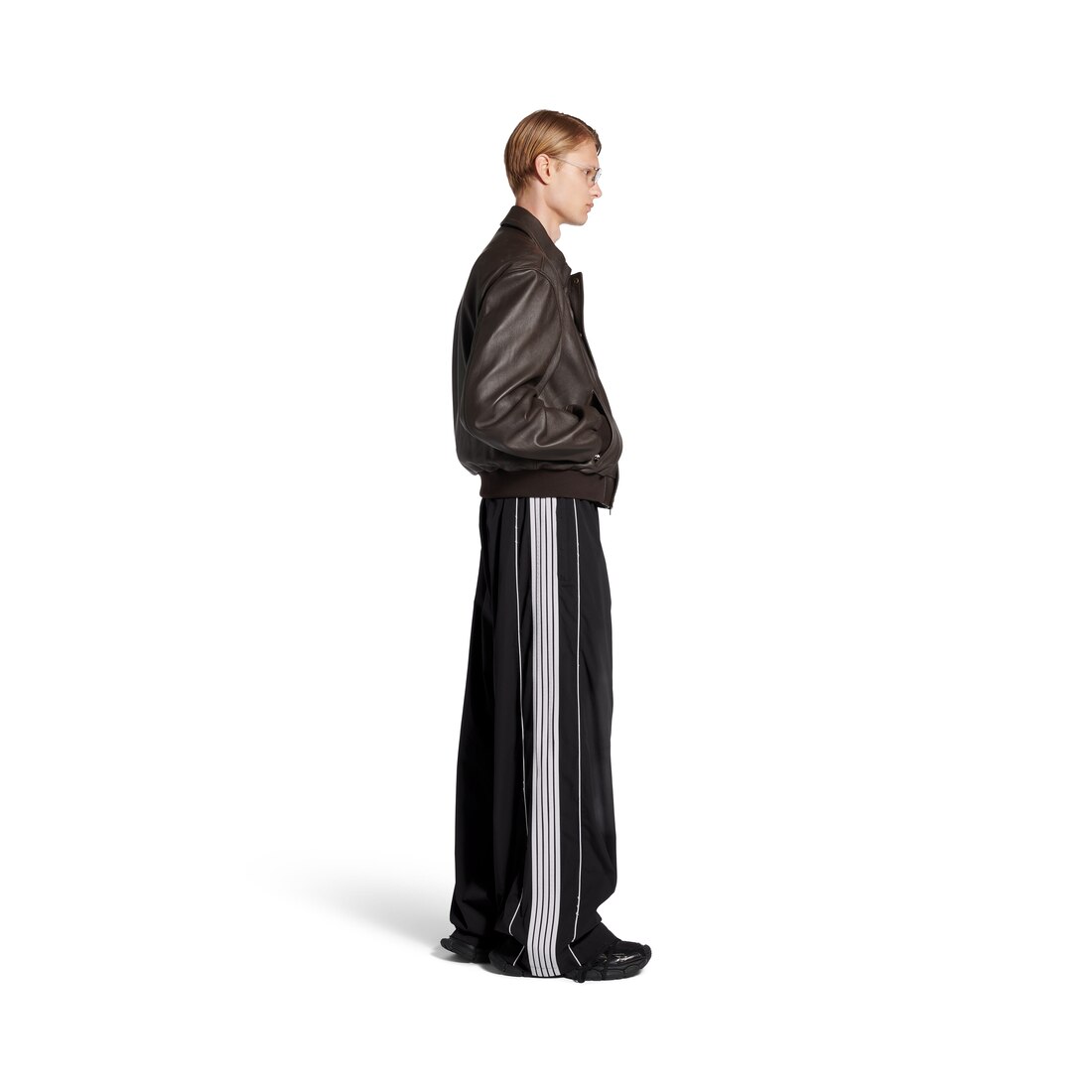 送料込み*BALENCIAGA*STENCIL TYPE TRACKSUIT パンツ BALENCIAGA】STENCIL TYPE TRACKSUIT パンツ (BALENCIAGA/パンツ