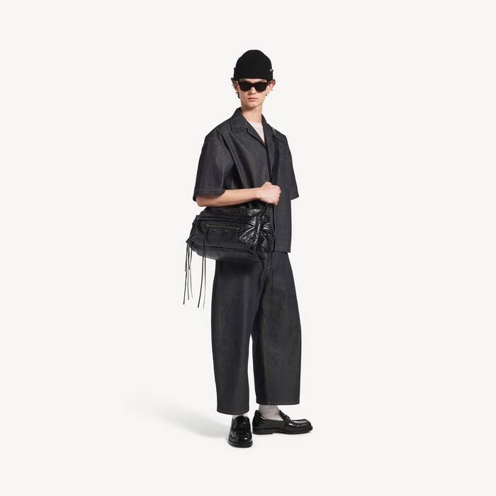 Bolso Cruzado Con M&uacute;ltiples Bolsillos Le City Mediano para Hombre en Negro - Hombre | Balenciaga Espa&ntilde;a ES - Image 3