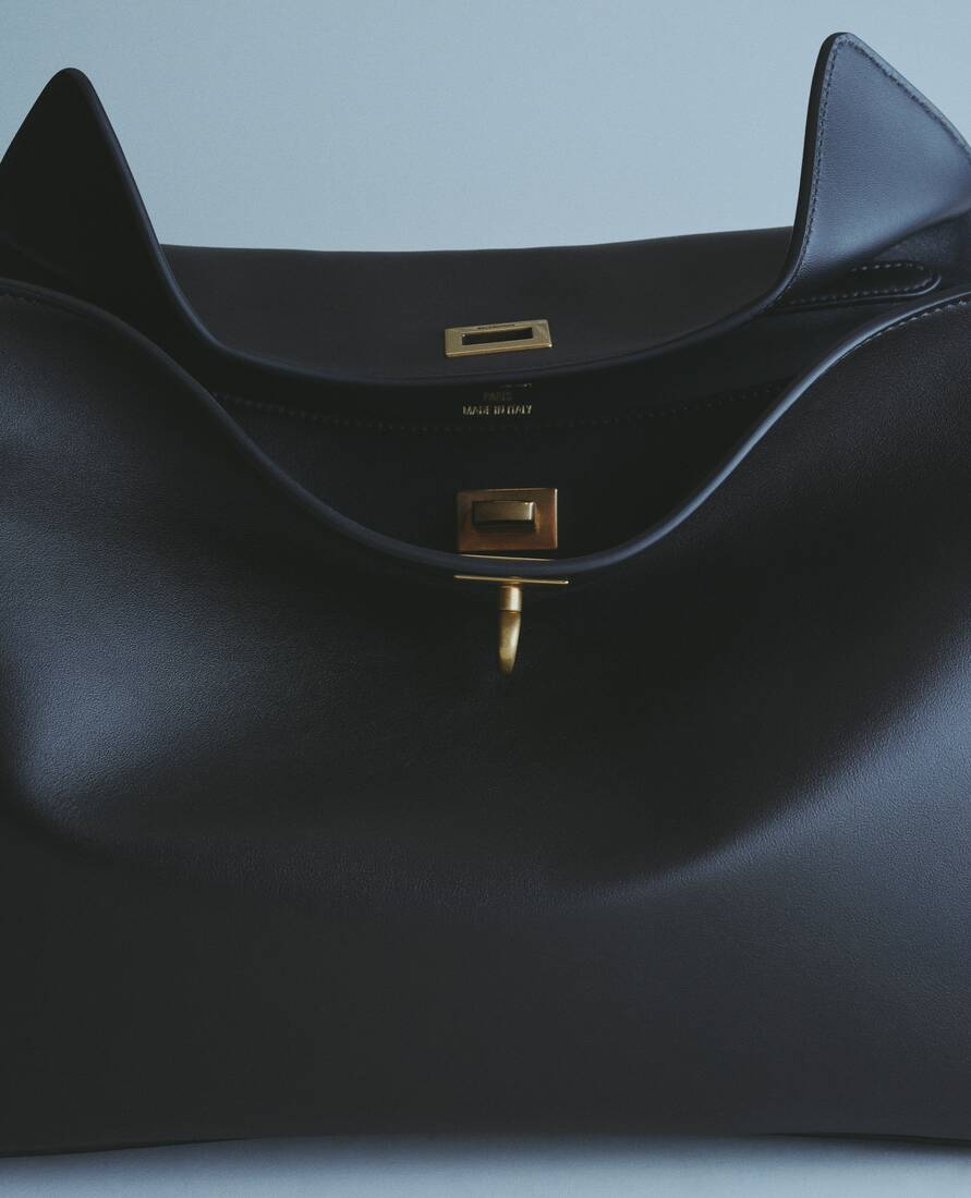 Balenciaga Official Online Boutique ZW - Image 1
