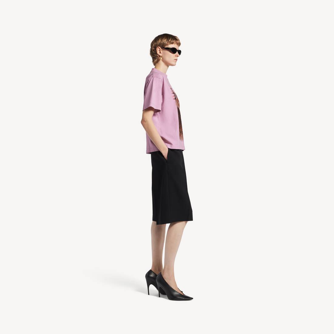 Women's Balenciaga Sacr&eacute; C&oelig;ur T-shirt Medium Fit in Old Pink | Balenciaga Canada EN - Image 3