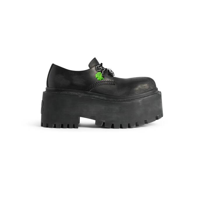 strike platform derby with charms