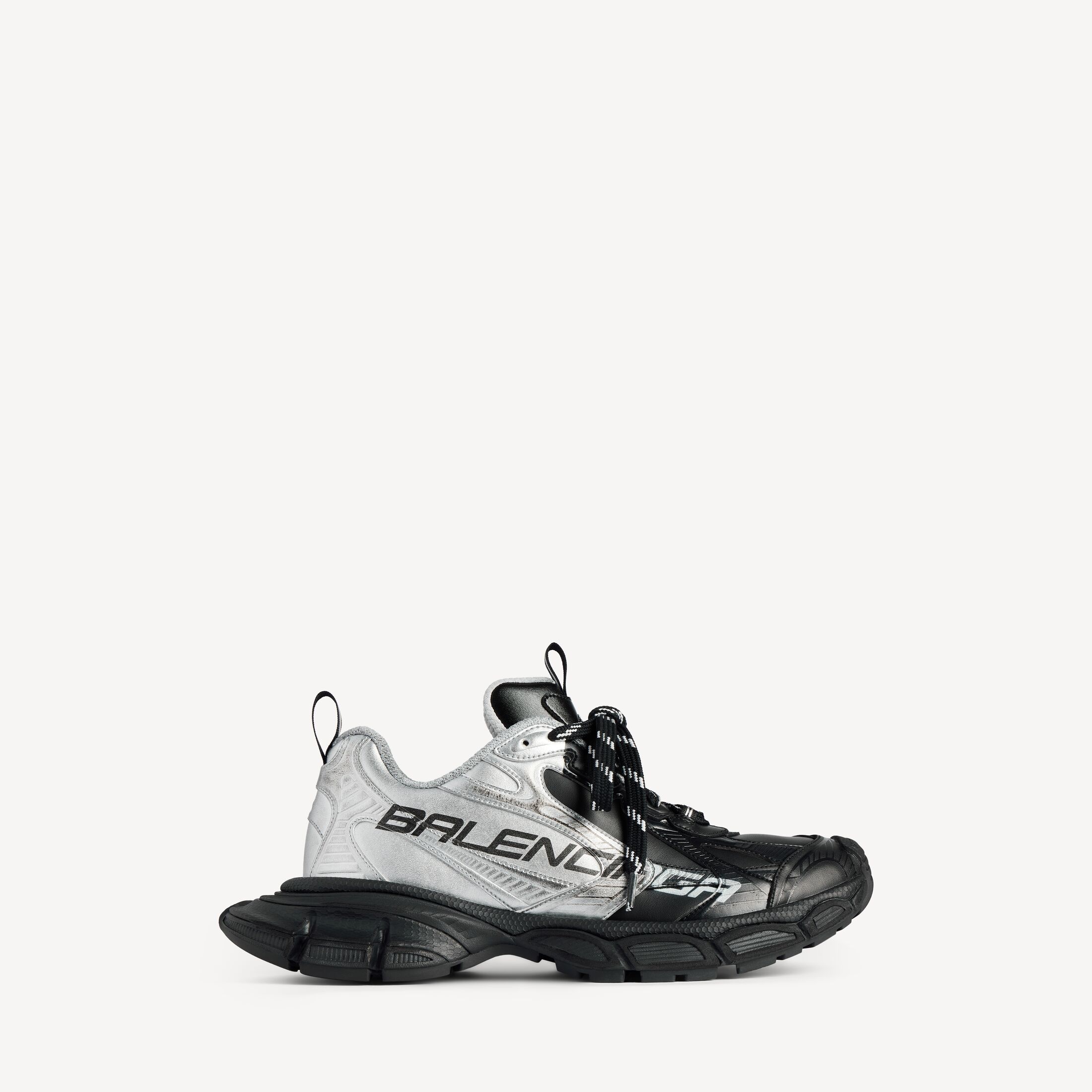발렌시아가 남성 3XL 메탈릭 스플릿 스니커즈 블랙/실버 734734W3XHM1081