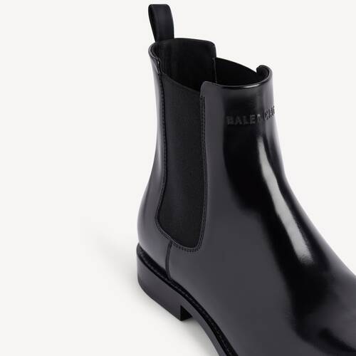 comfy chelsea bootie