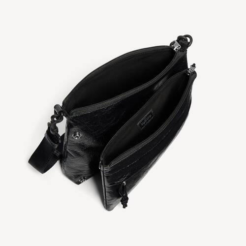 explorer double pouch messenger bag