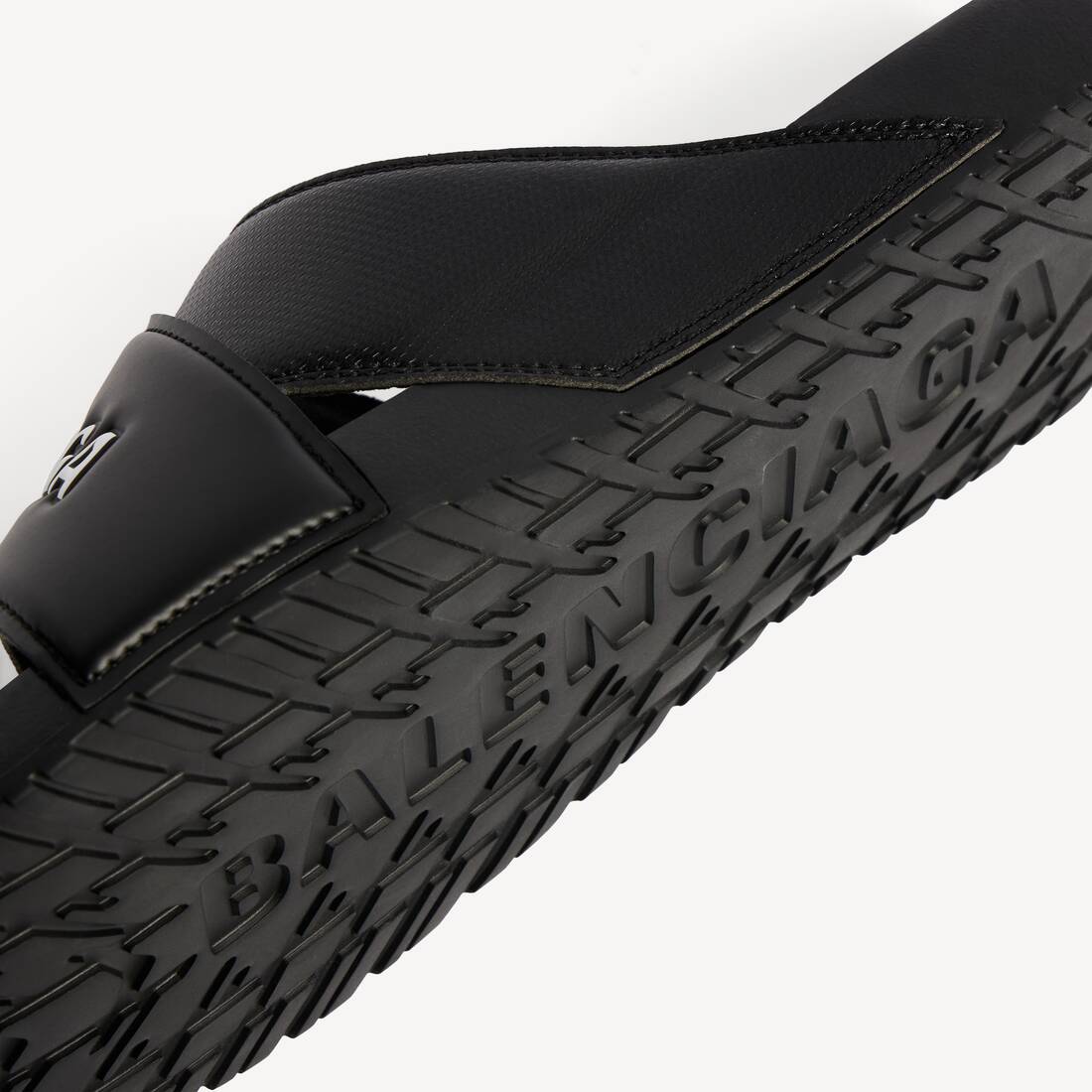 Men's Sporty Pool Slide Sandal in Black/white | Balenciaga Netherlands EN - Image 4