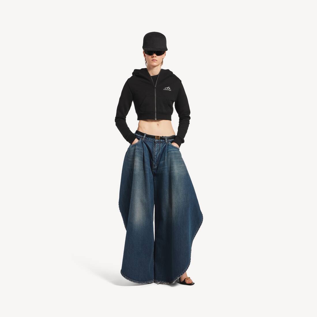 Sudadera Con Capucha Techwear Cocoon para Mujer en Negro | Balenciaga Espa&ntilde;a ES - Image 2