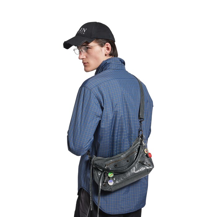 専用 希少 BALENCIAGA ブルー メンズ ボディバッグ 8248. 専用 希少 BALENCIAGA ブルー メンズ ボディバッグ 8248.（希少