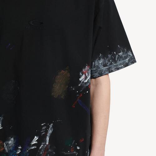painter's shirt medium fit t-shirt