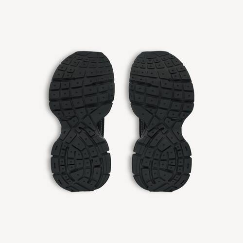 3xl rivets sneaker