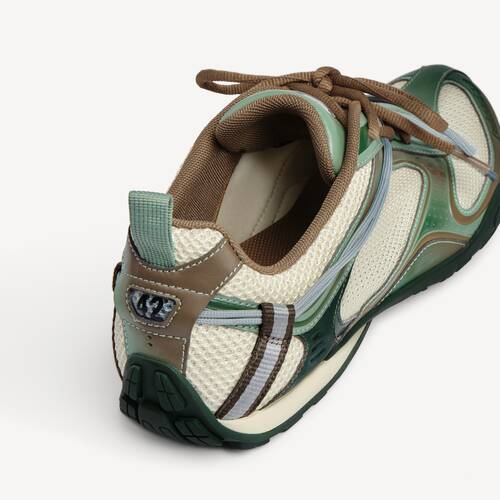 radar gradient lines sneaker