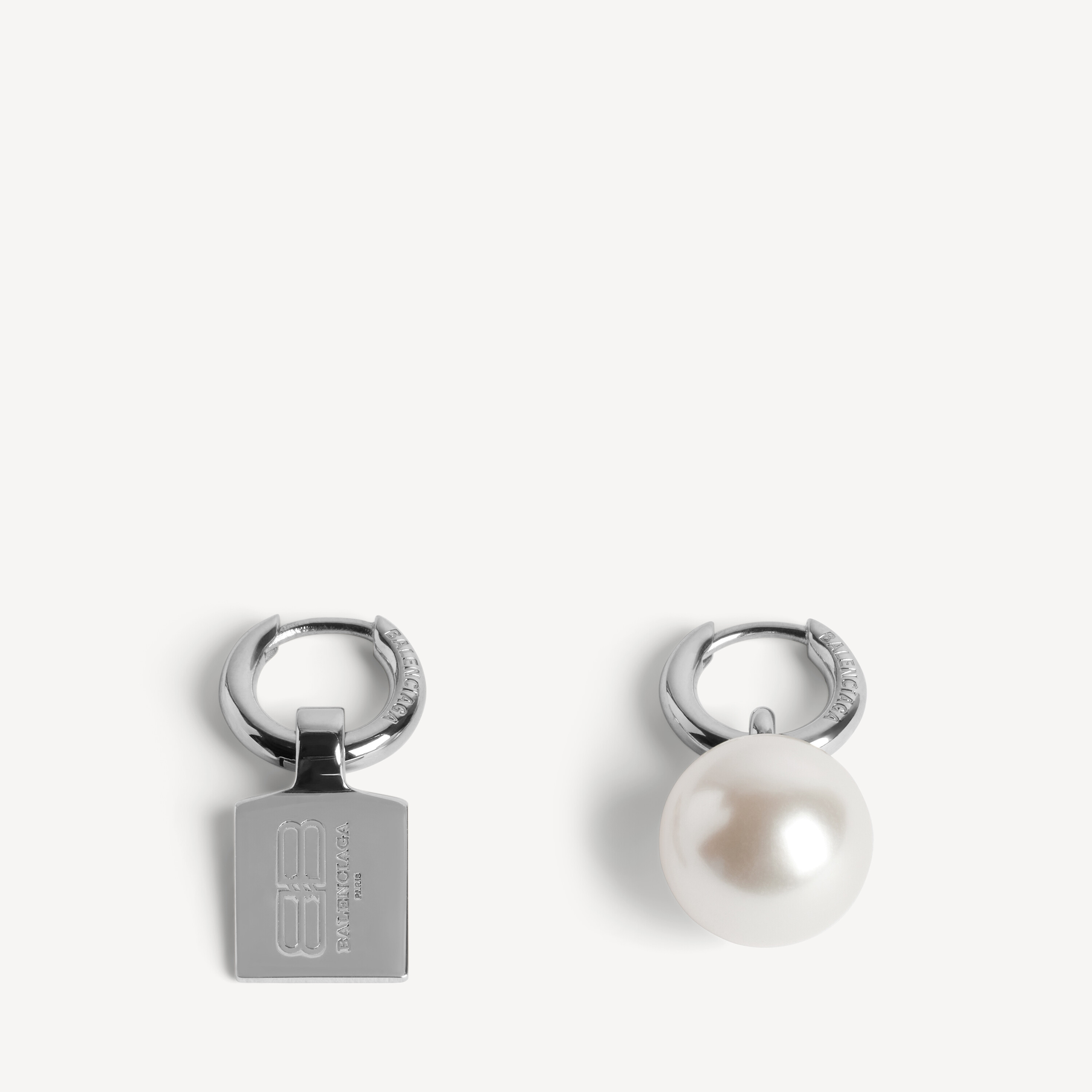 Malibu pearl earrings