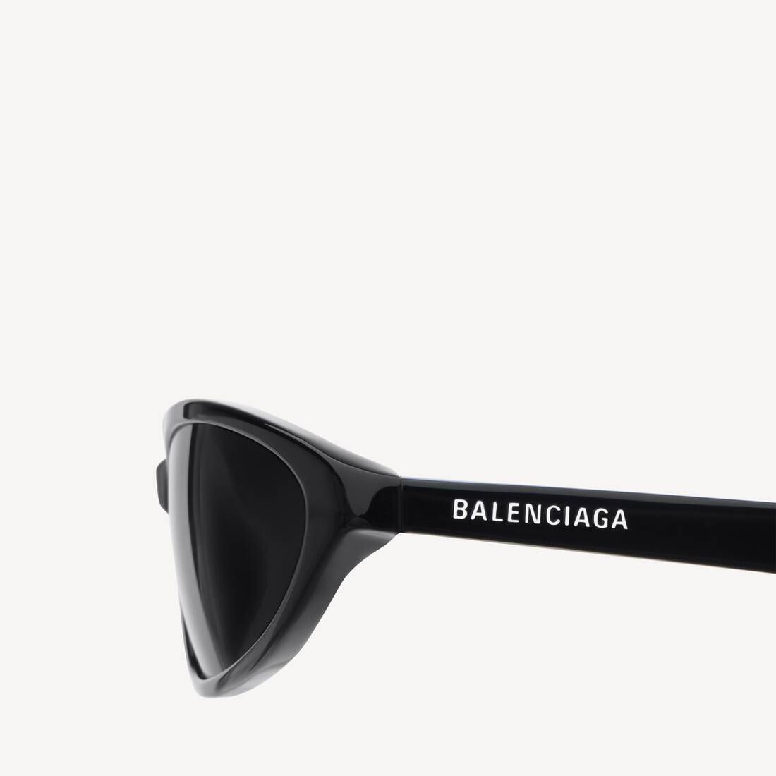 Occhiali Da Sole Neo Oval 2.0  da Donna in Nero | Balenciaga Italia IT - Image 5