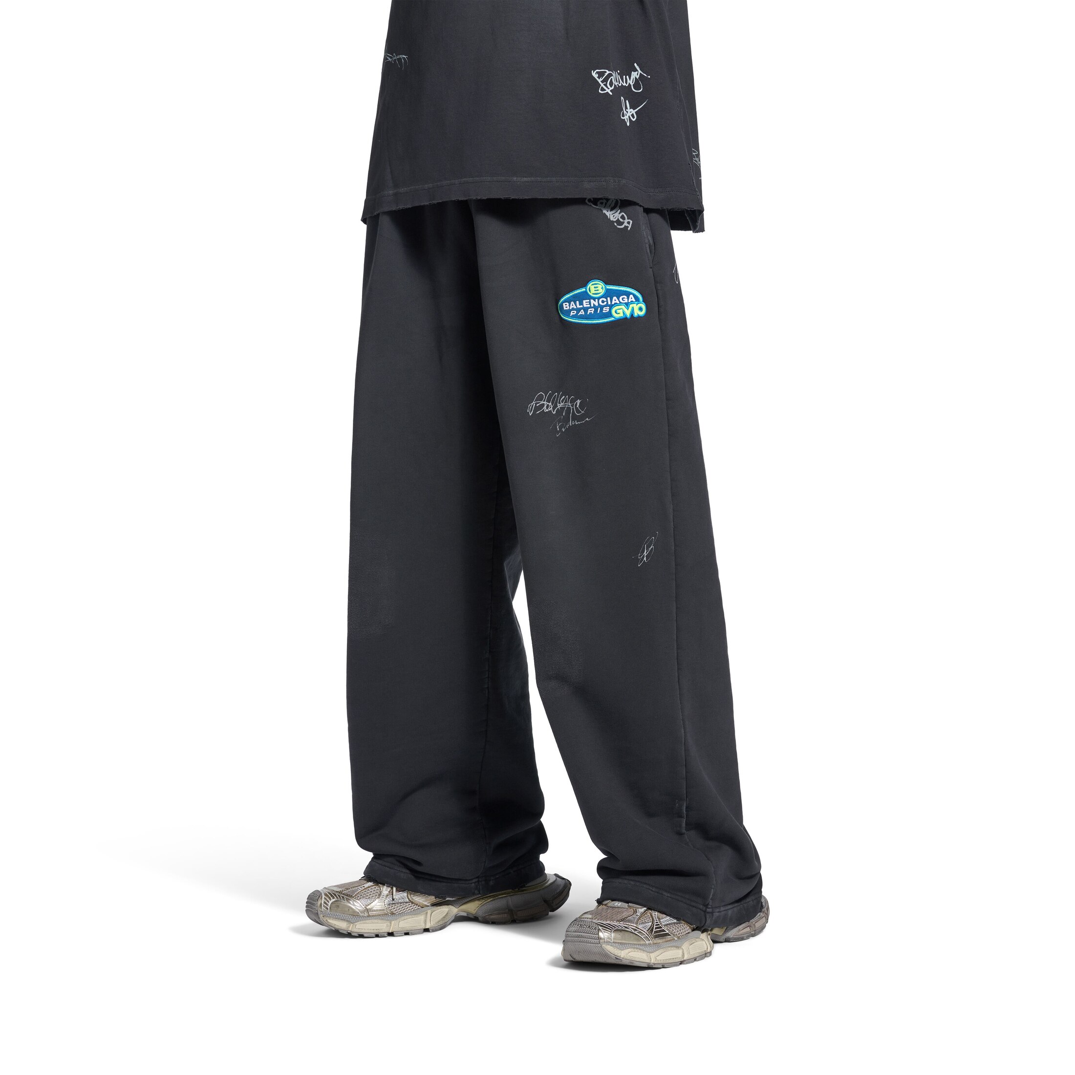 banana baggy pants