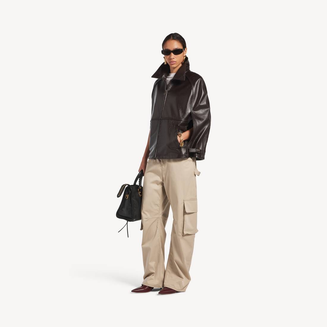 Women's Relaxed Cargo Pants in Beige | Balenciaga Zimbabwe EN - Image 2