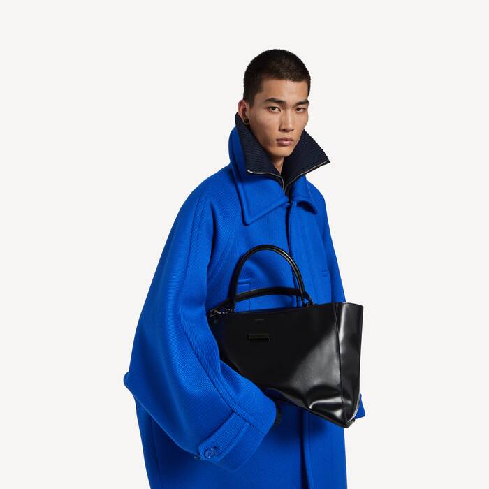 Men's Hourglass Avenue Top Handle Bag Large in Black - Men | Balenciaga United Kingdom EN - Image 2