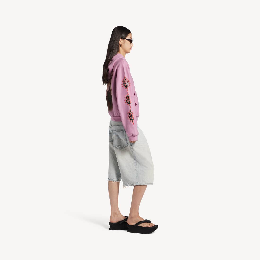 Sudadera Con Capucha Y Cremallera Balenciaga Sacr&eacute; C&oelig;ur Medium Fit para Mujer en Rosa Antiguo | Balenciaga Espa&ntilde;a ES - Image 3