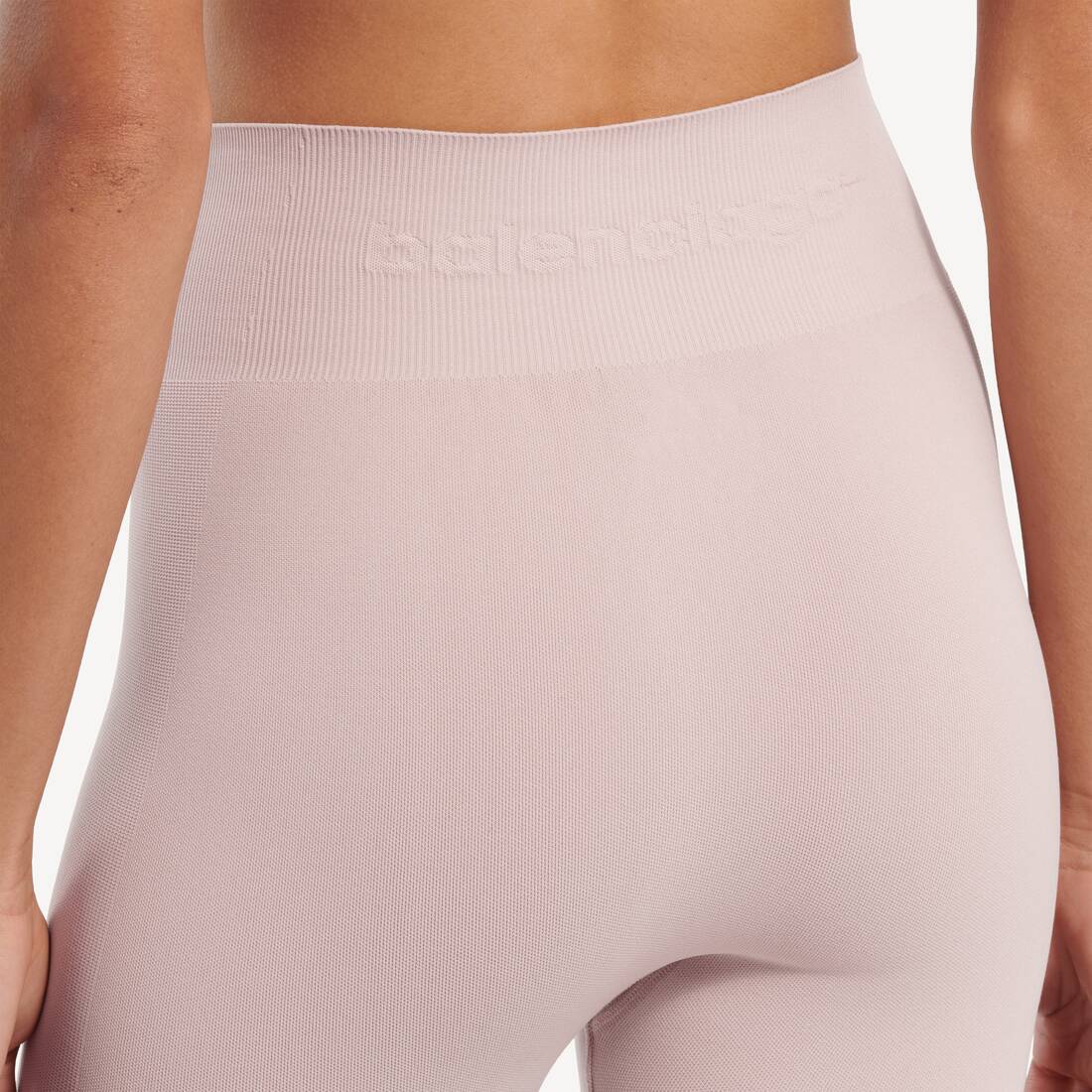 Women's Techwear Seamless Cycling Shorts in Nude | Balenciaga France EN - Image 6