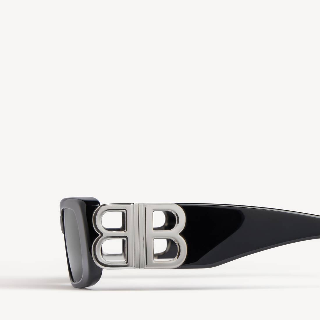 Women's Dynasty Rectangle Sunglasses in Black | Balenciaga Macau SAR EN - Image 5