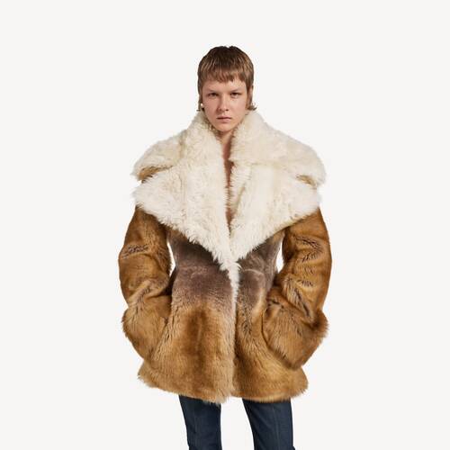 geformte shearling-jacke