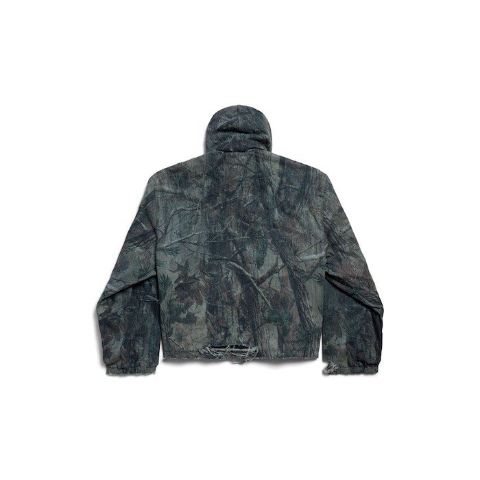 chaqueta con capucha workwear