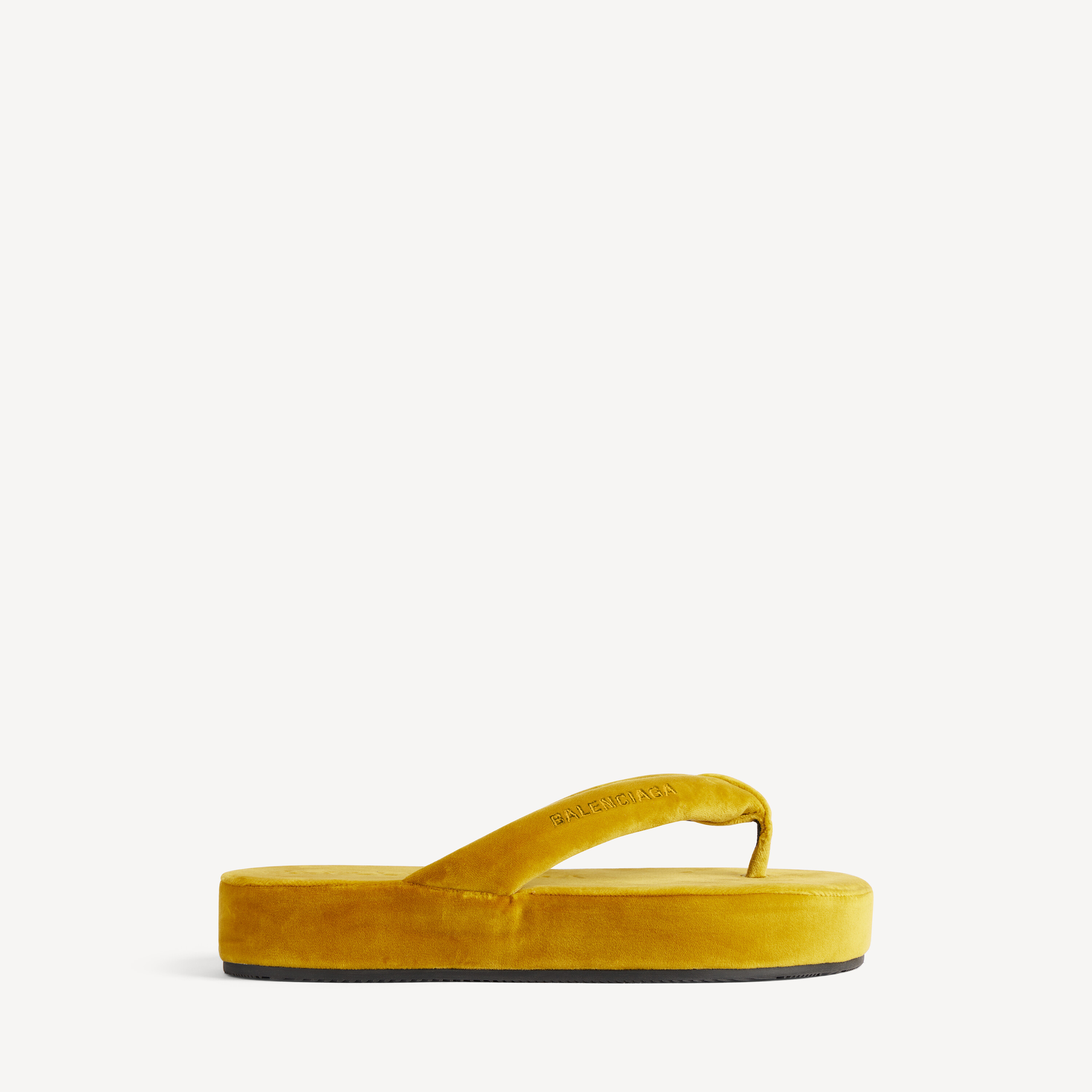 Balenciaga jet lag thong