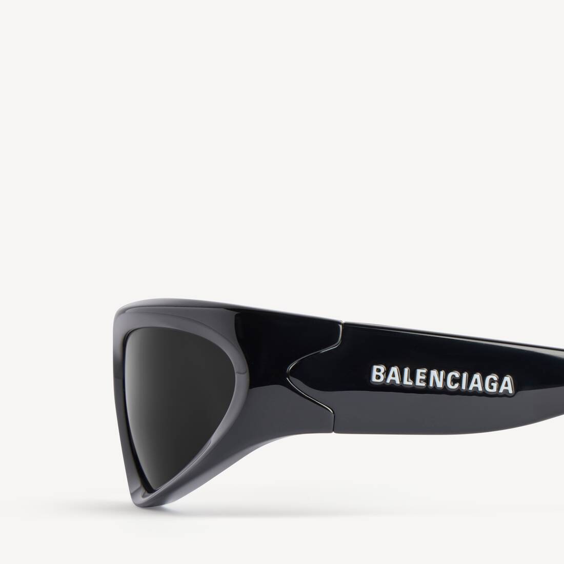 Swift Oval Sunglasses in Black | Balenciaga Netherlands EN - Image 5