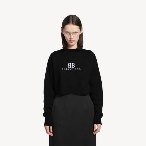 cropped crewneck