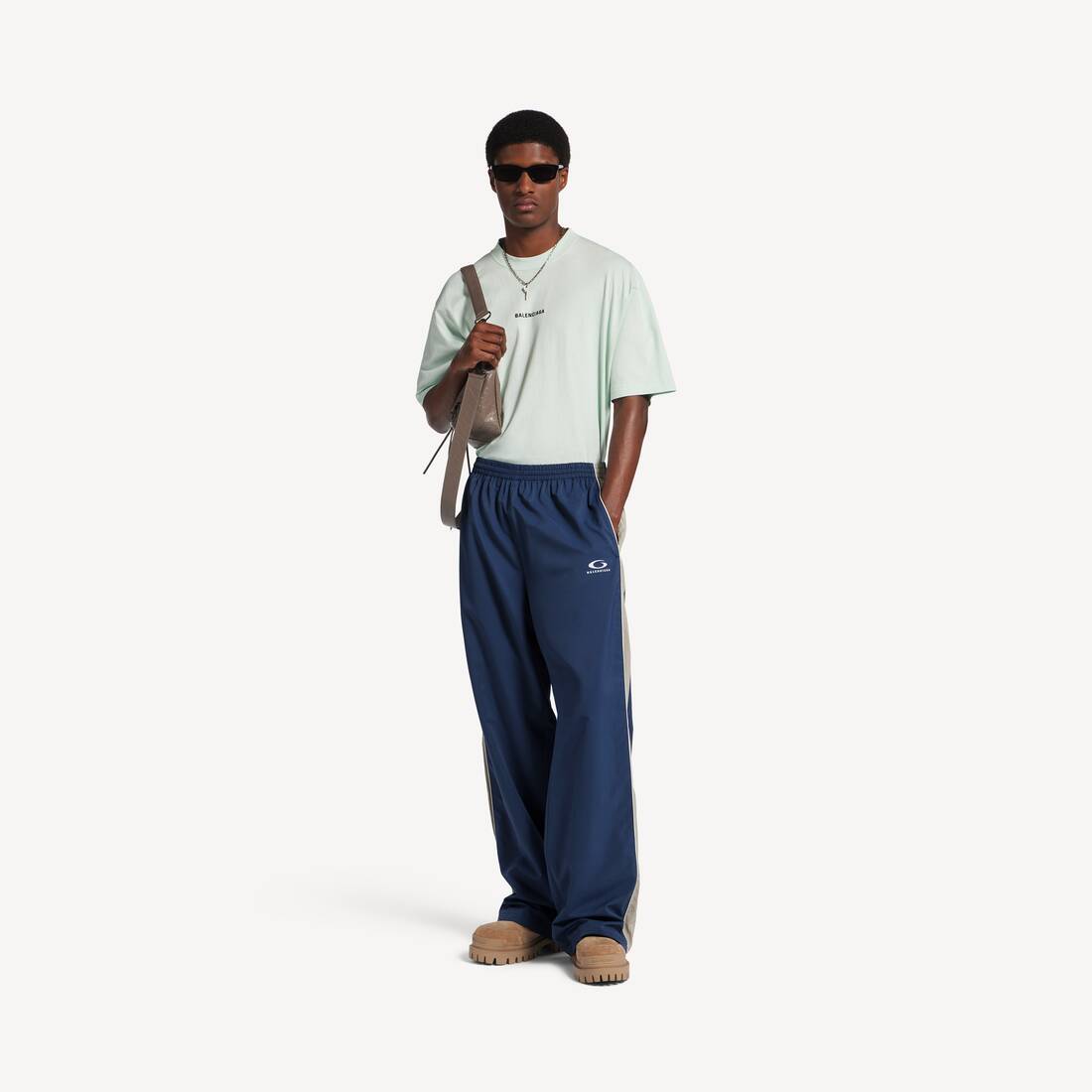 Uomo's Pantaloni Da Tuta in Blu Marine | Balenciaga Italia IT - Image 2