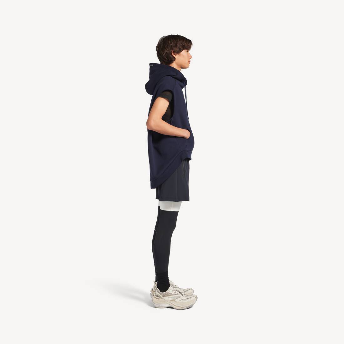 ネイビー/ホワイト の メンズ Techwear ショーツ | Balenciaga 日本 JA - Image 3