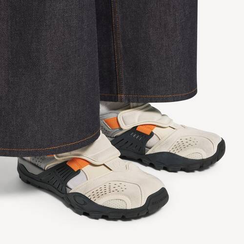 hike sandal sneaker