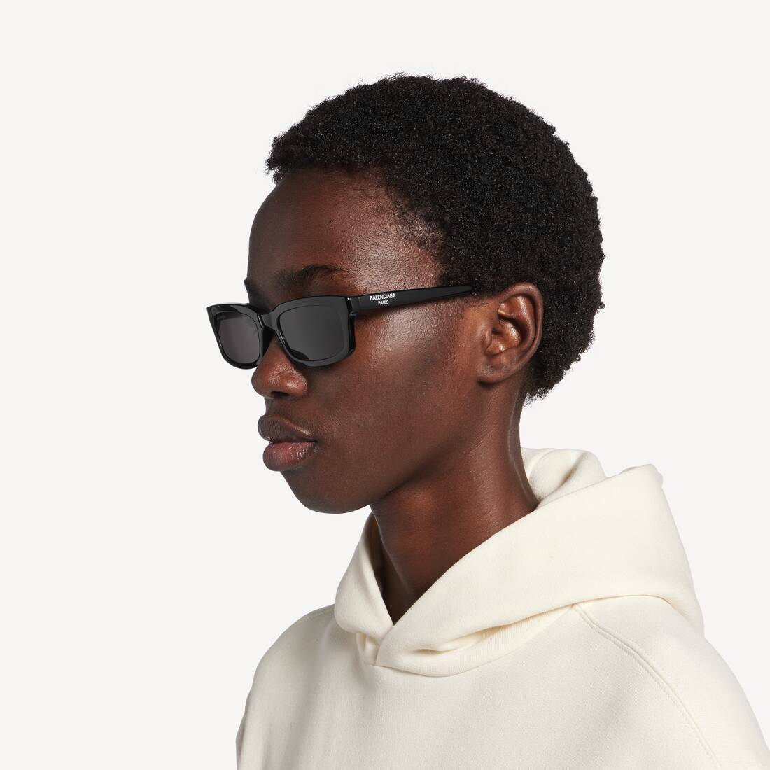 Daily Rectangle Sunglasses in Black | Balenciaga Netherlands EN - Image 7