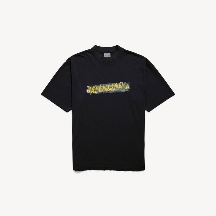 messy spray t-shirt medium fit