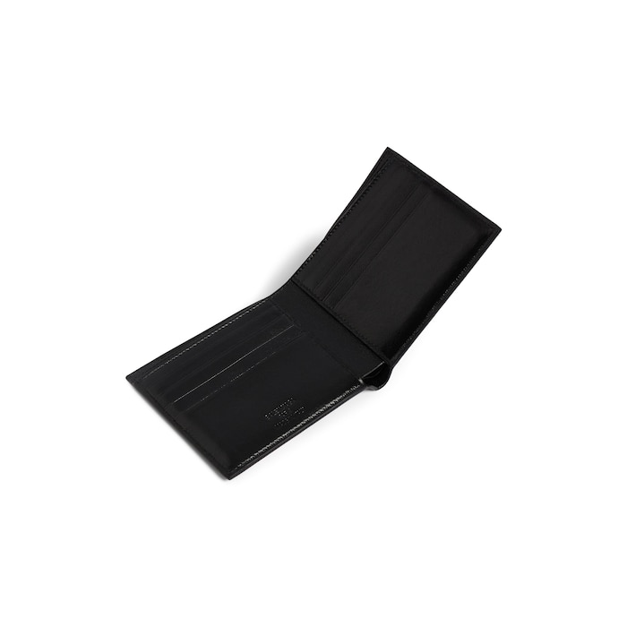 tape type square folded wallet