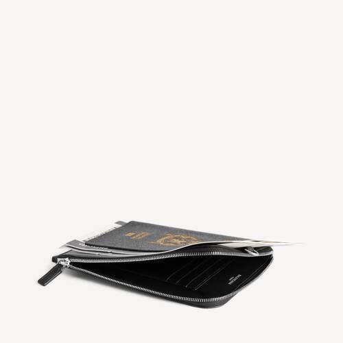 passport phone holder