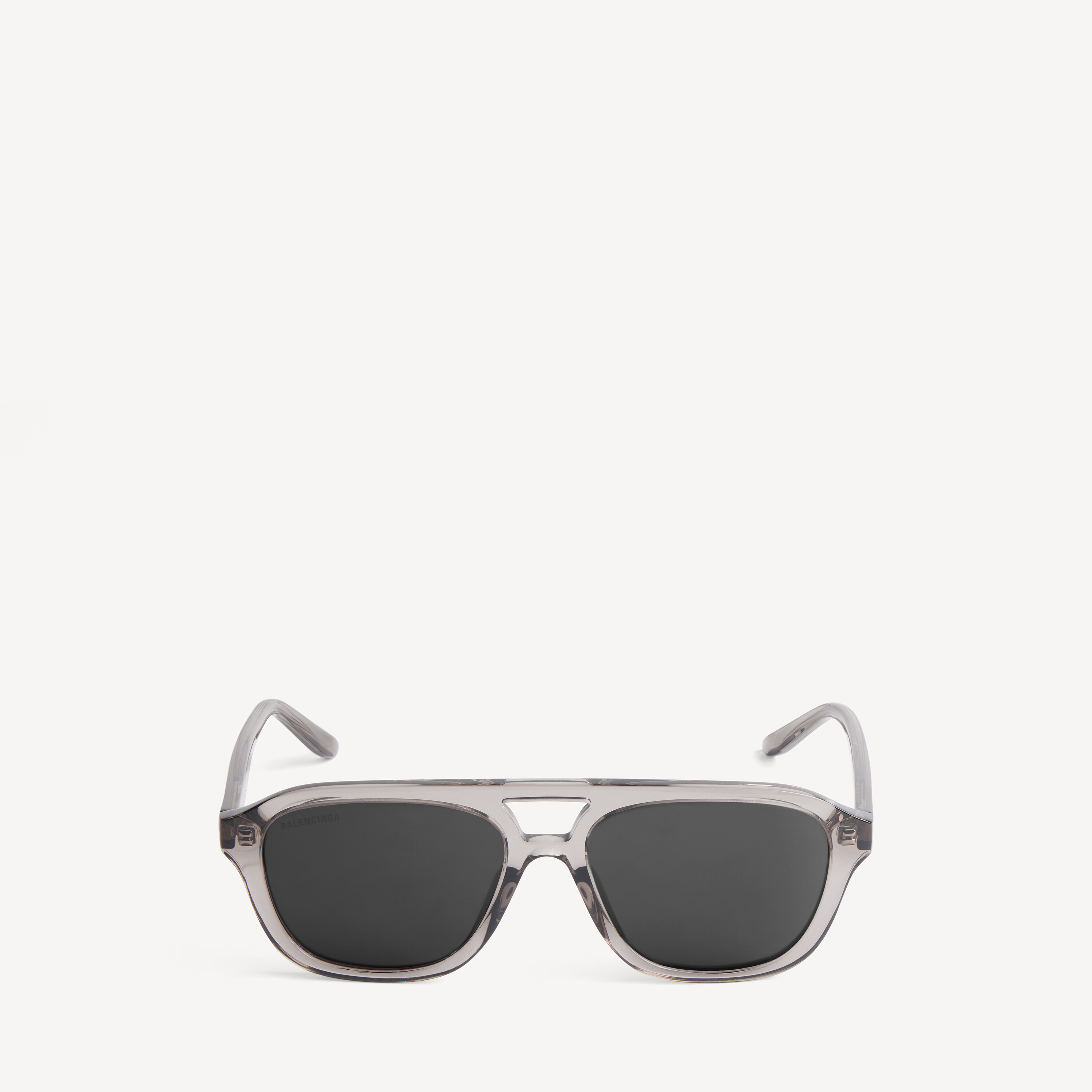 Men's Daily Pilot Sunglasses in Light Grey
