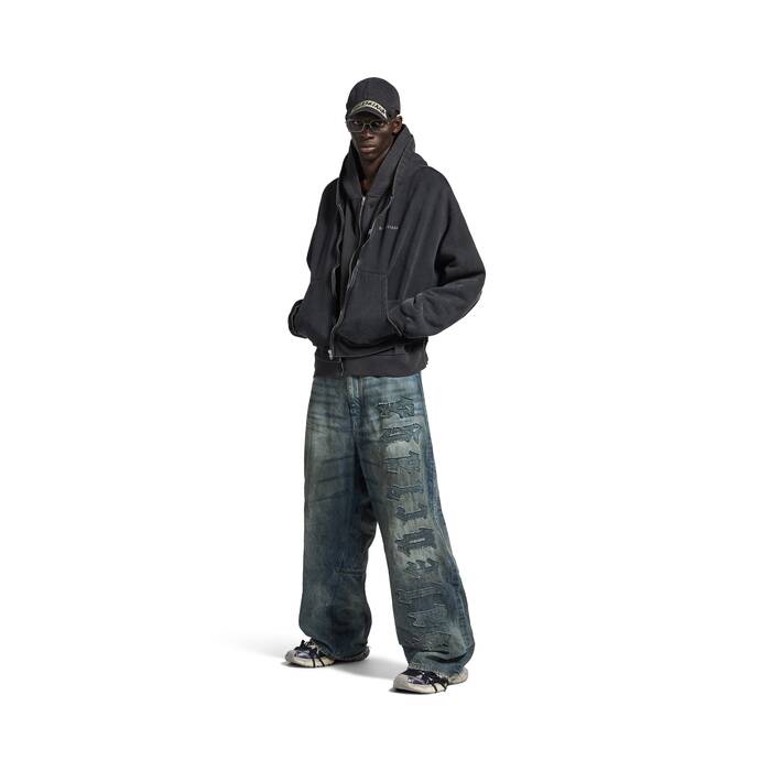 minimal baggy pants