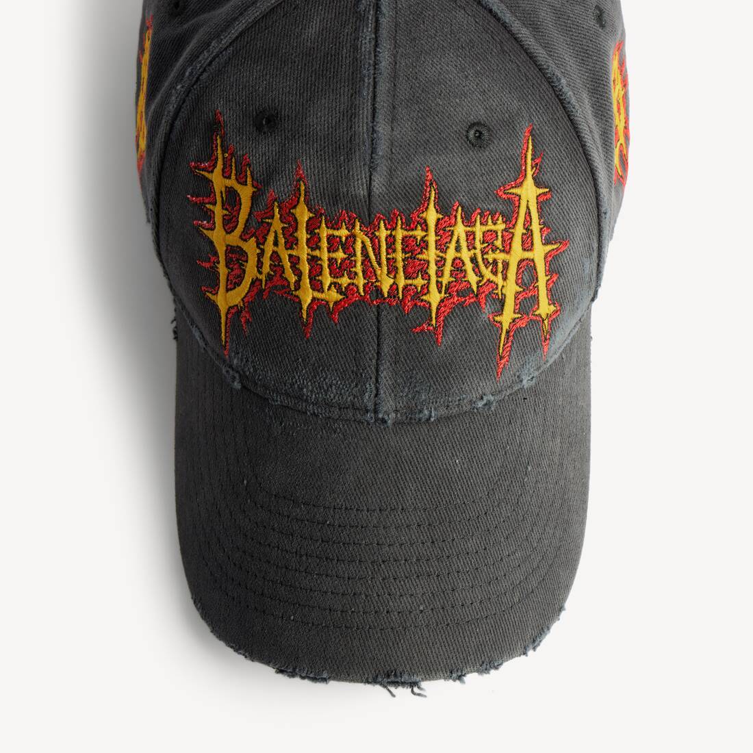 Women's Balenciaga Sacr&eacute; C&oelig;ur Cap in Black | Balenciaga Poland EN - Image 3