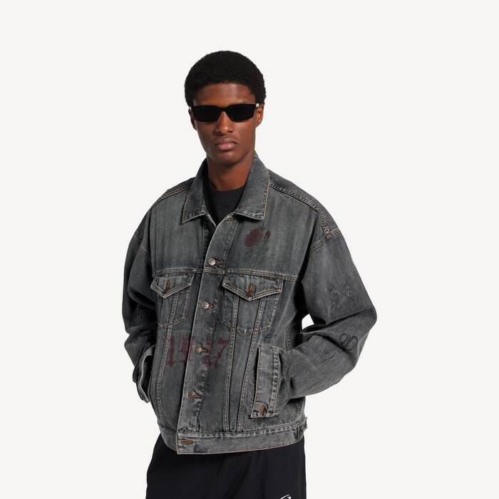 Tattoo Boxy Jacke f&uuml;r Herren in Dunkelgrau - Herren | Balenciaga Deutschland DE - Image 1