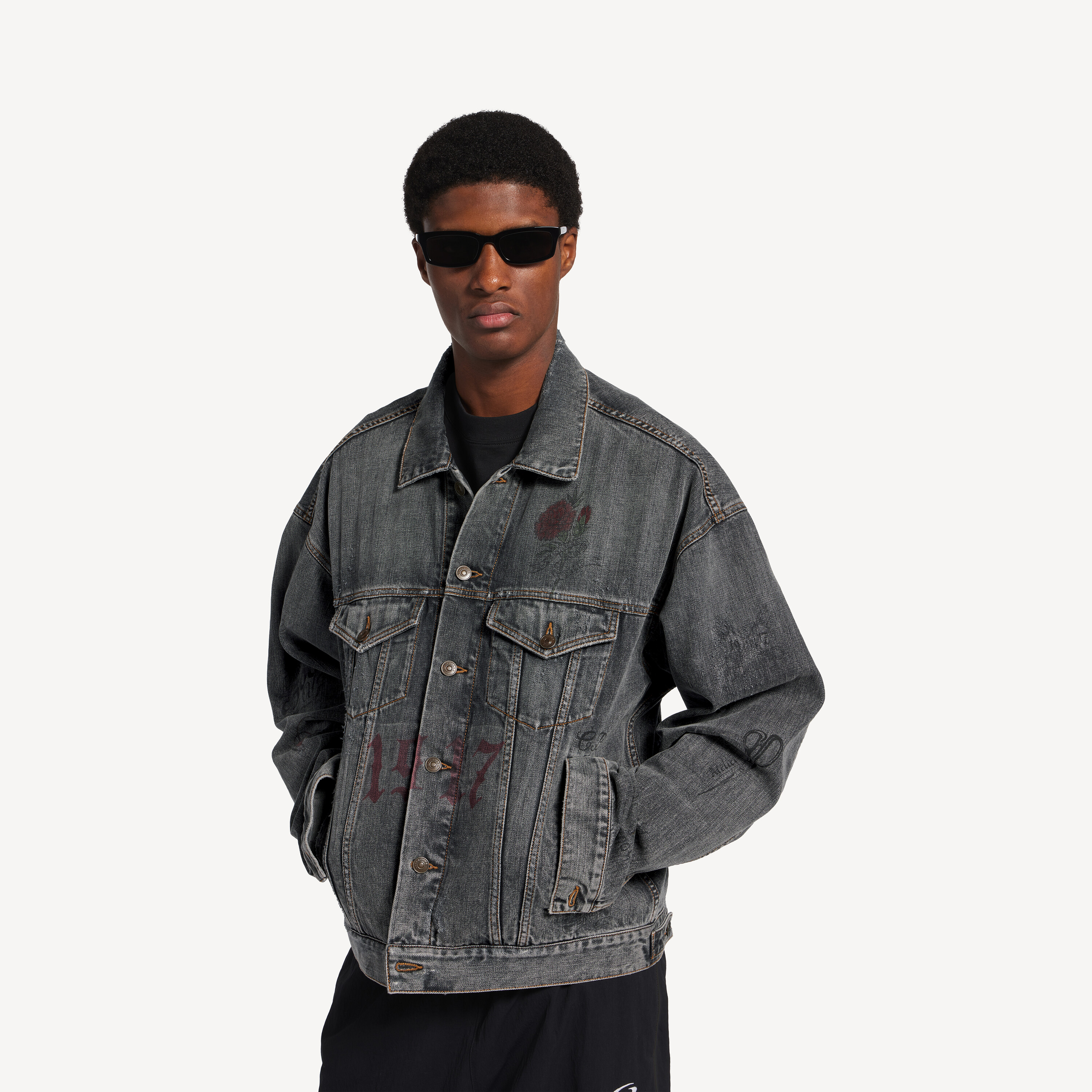 ウエア | Balenciaga JP - ページ 2
